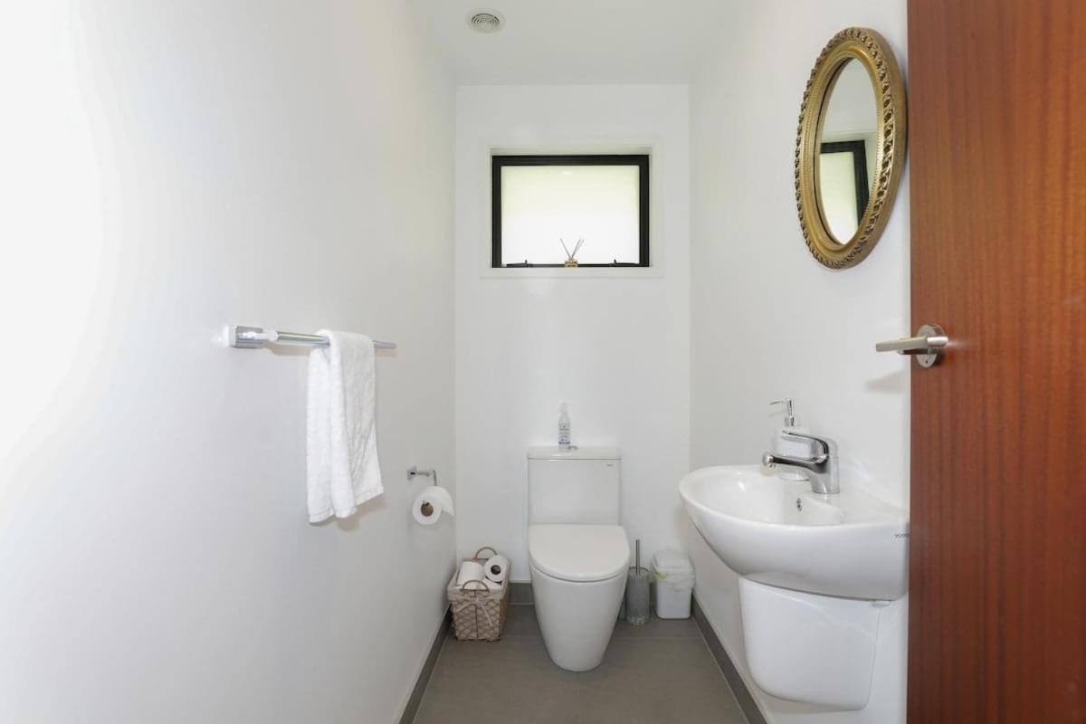 Redwoods Getaway Villa โรโตรัว ภายนอก รูปภาพ