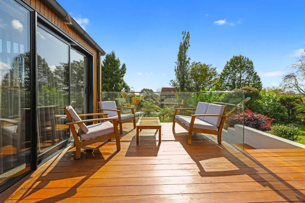 Redwoods Getaway Villa โรโตรัว ภายนอก รูปภาพ